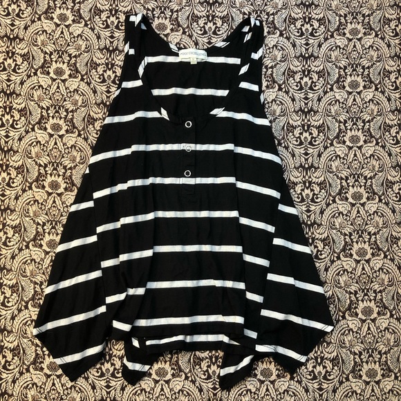 3for$10🌸 Poof Excellence Striped Tank Top Size Small - Picture 1 of 5